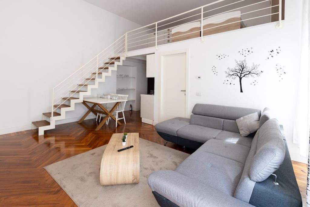 Loft2 Via Morosini Centro Varese - Ixihome Ngoại thất bức ảnh