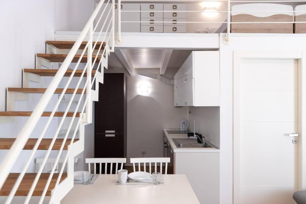 Loft2 Via Morosini Centro Varese - Ixihome Ngoại thất bức ảnh
