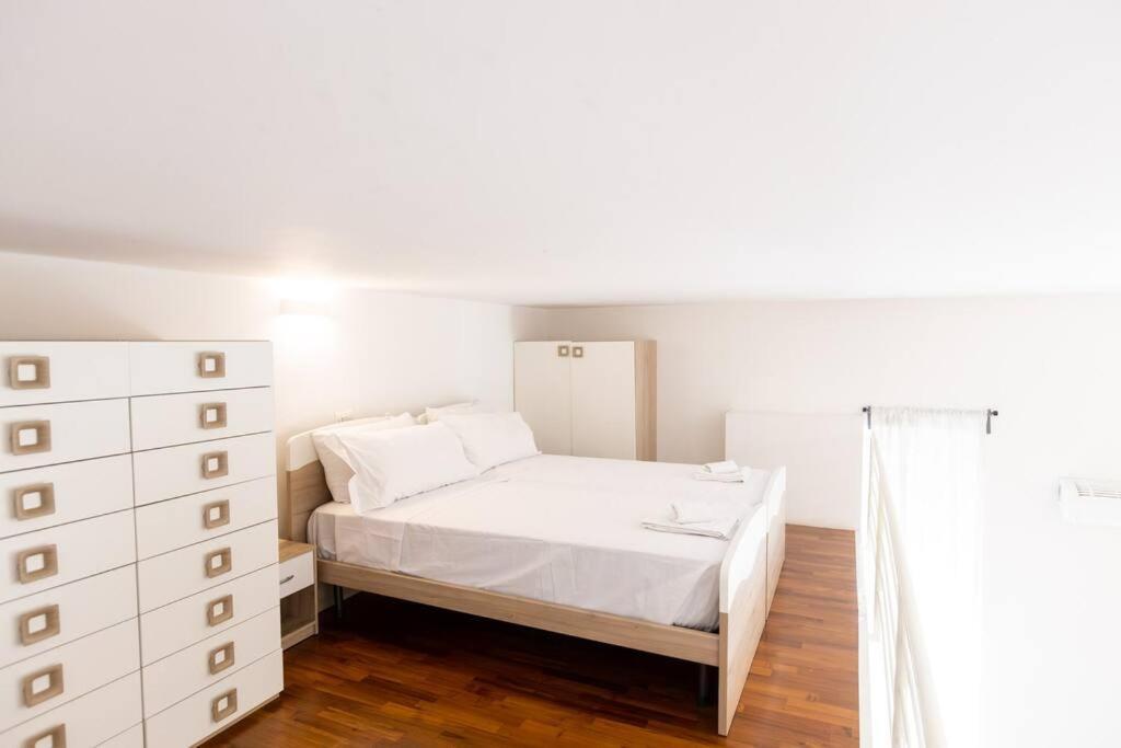 Loft2 Via Morosini Centro Varese - Ixihome Ngoại thất bức ảnh
